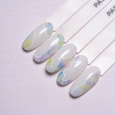 swirl nails unghie latte